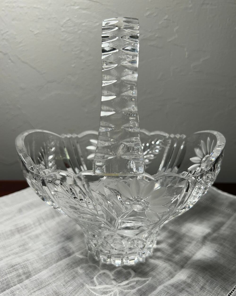 Princess House Heritage Crystal Basket